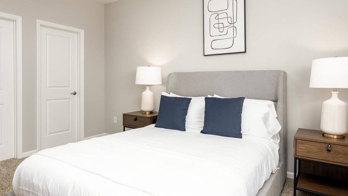 Riverside Apartment | Landing at Grafton Park - 2 Bedrooms in Riverside