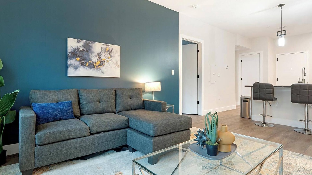 Kensington Apartment | Landing at Hagert and York - 1 Bedroom in East .