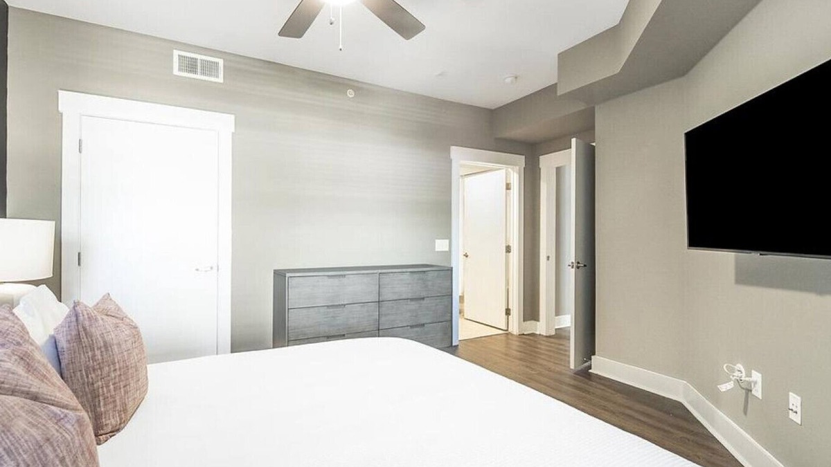 Allandale Apartment | Landing at Haus 5350 - 2 Bedrooms in Allandale