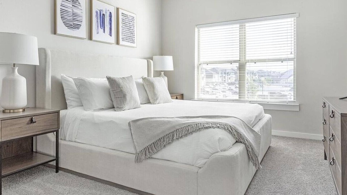 San Marcos Apartment | Landing at Hawthorne at Blanco Riverwalk - 2 Bedrooms in Downtown San Marcos