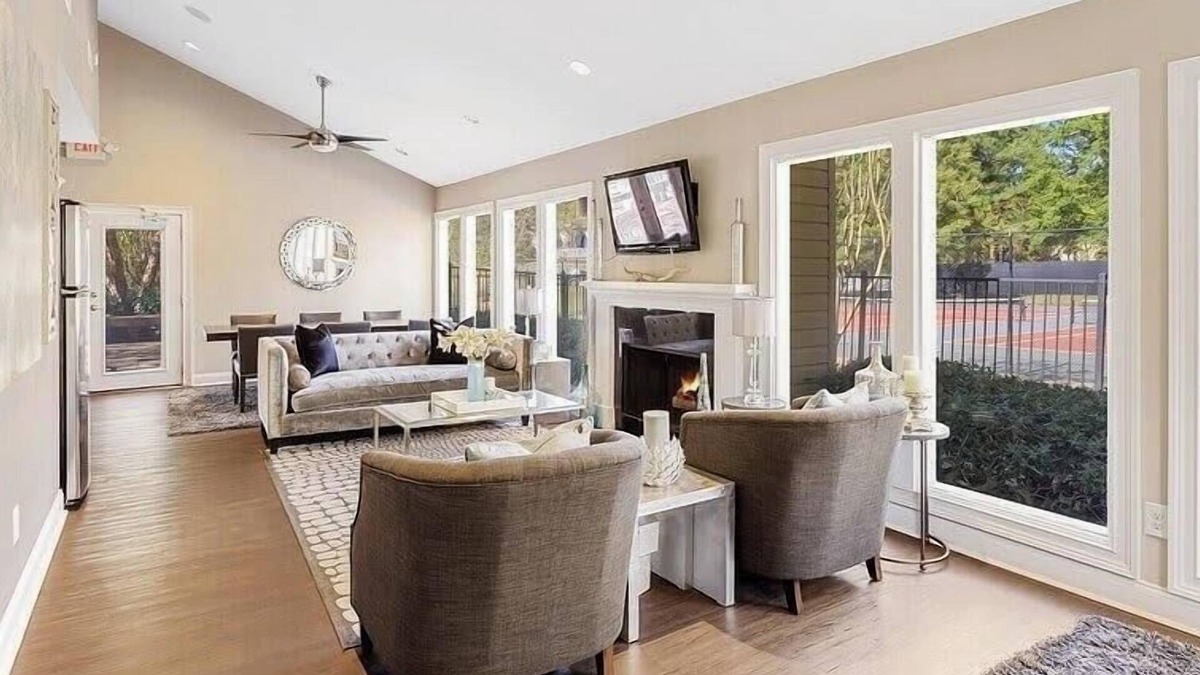 Peachtree Corners Apartment | Landing at Lakeside Retreat at Peachtree Corners - 2 Bedrooms in Downtown Peachtree Corners