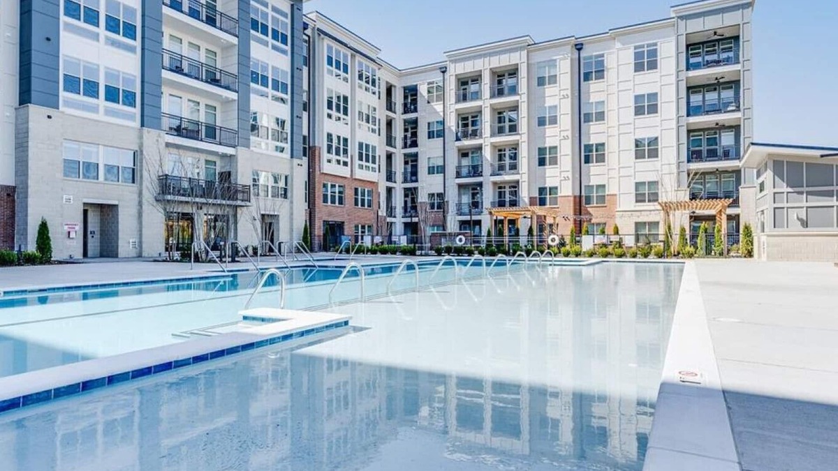 Franklin Apartment | Landing at McEwen Northside I - 2 Bedrooms in Downtown Franklin