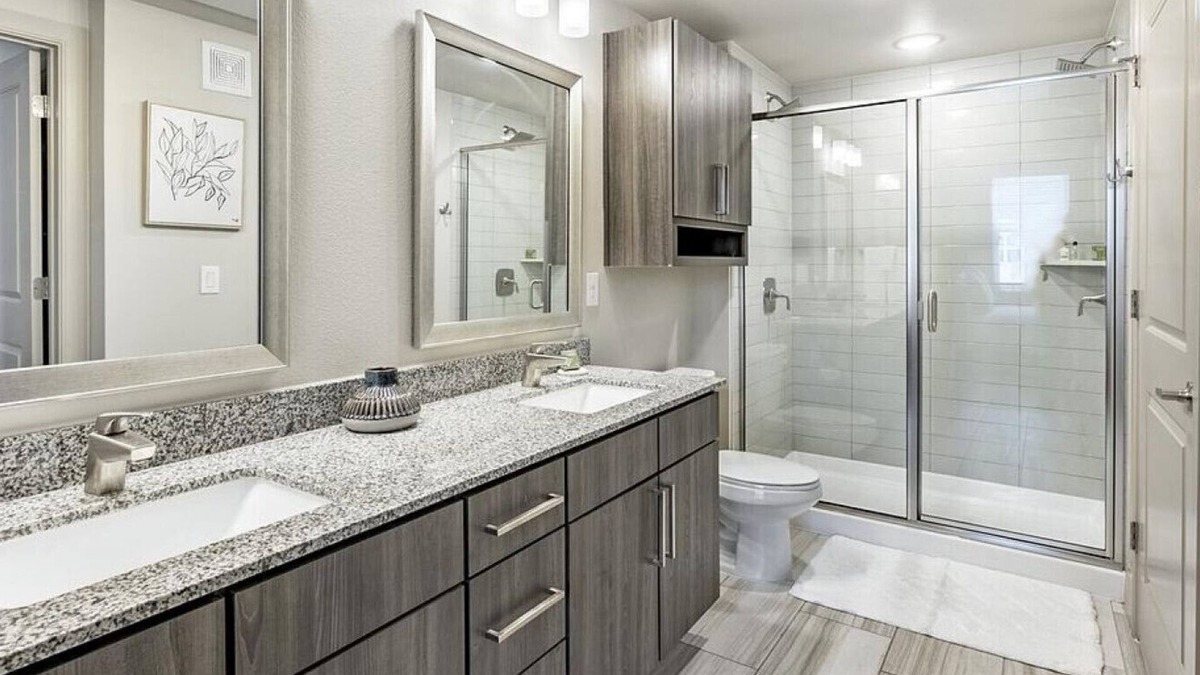 La Porte Apartment | Landing at Morgan's Landing - 1 Bedroom in Shoreacres
