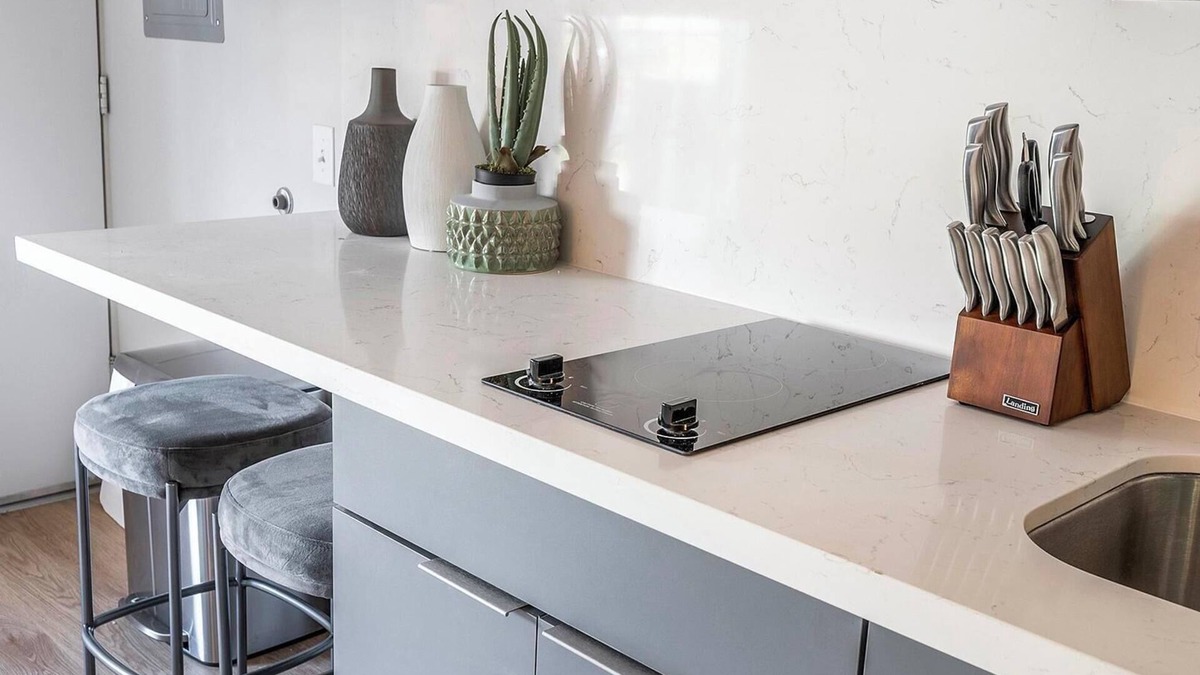 Hermitage Apartment | Landing at Oslo - Studio in Downtown Hermitage