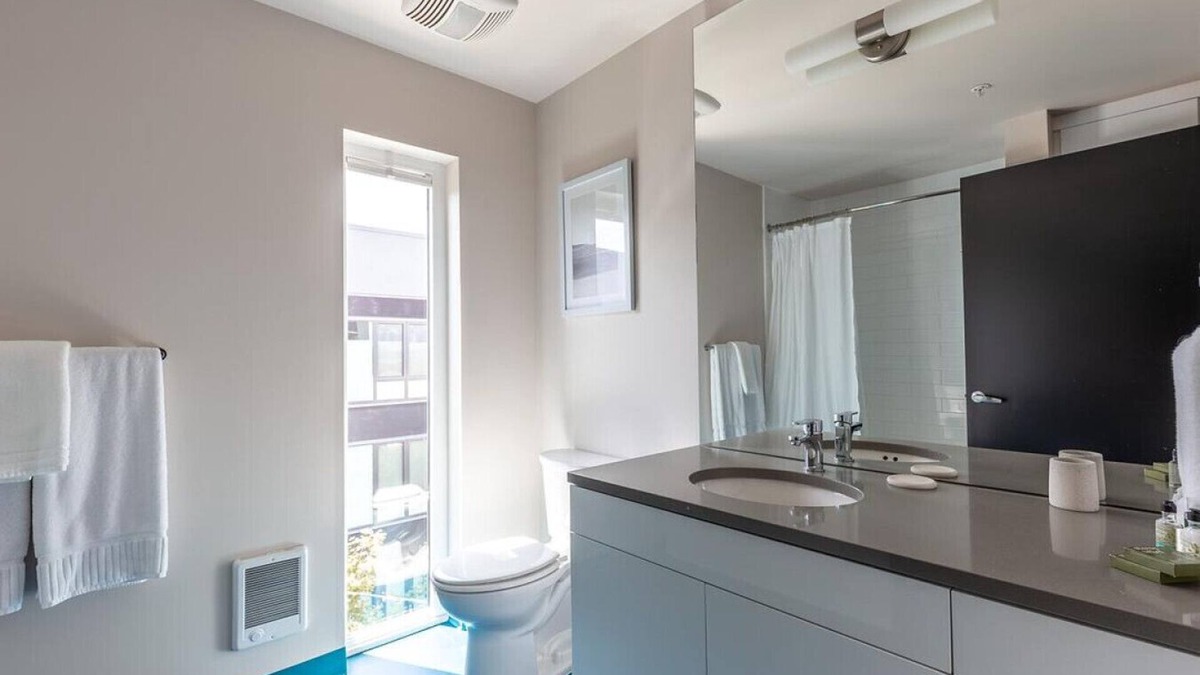 Uptown Apartment | Landing at Q21 - 1 Bedroom in Northwest Portland