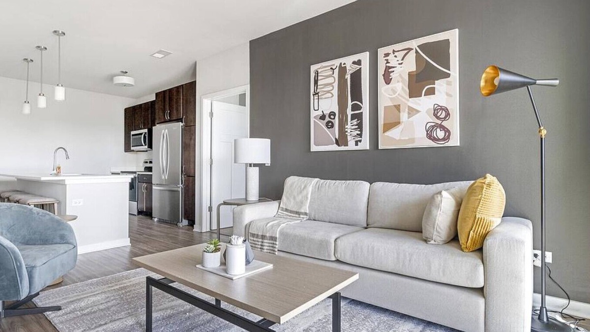 West Dundee Apartment | Landing at Reserve Randall Road - 2 Bedrooms in Downtown West Dundee
