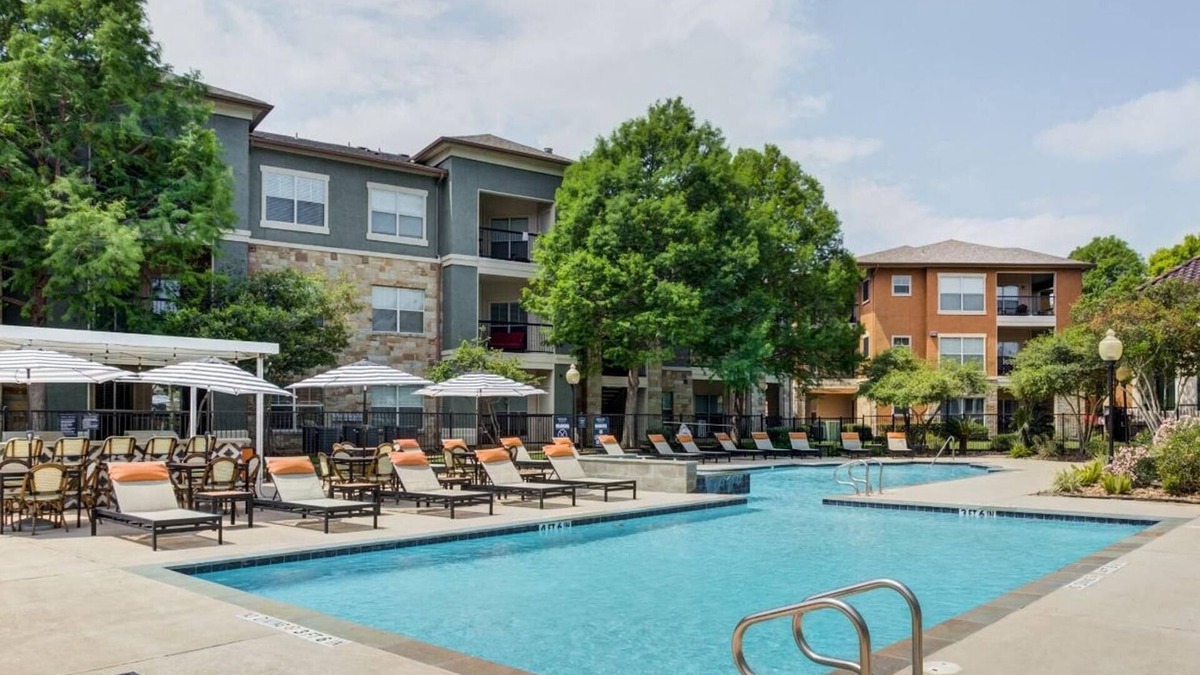 Richmond Apartment | Landing at Residences at River Park West - 2 Be.