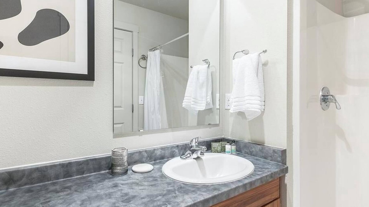 Vancouver Apartment | Landing at Rock Creek Commons - 2 Bedrooms in Orchards