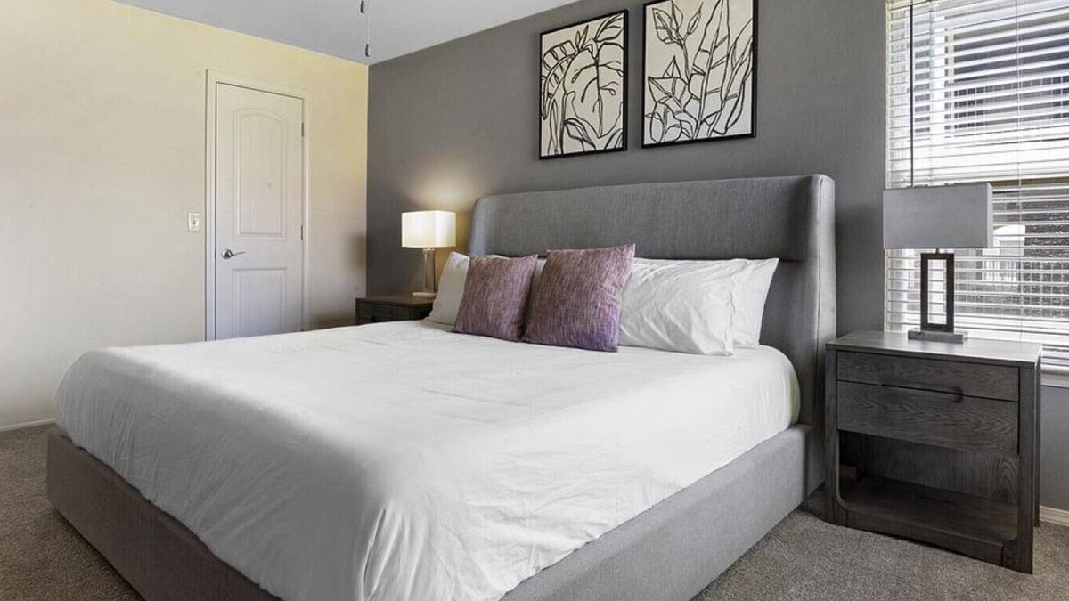 Broken Arrow Apartment | Landing at Scissortail Crossing - 1 Bedroom in Downtown Broken Arrow