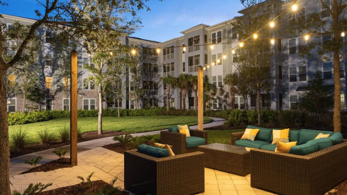 Land O' Lakes Apartment | Landing at Soltair Cypress Creek - 2 Bedrooms in Wesley Chapel