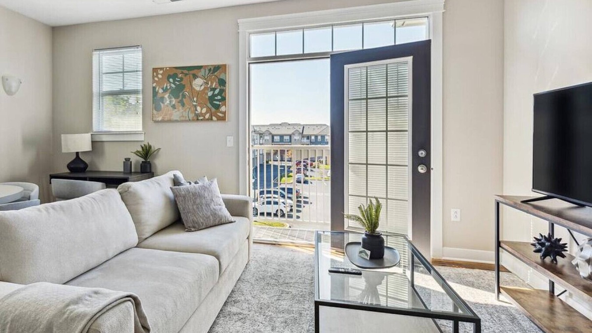 Fishers Apartment | Landing at The District at Saxony II - 1 Bedroom in Saxony Village