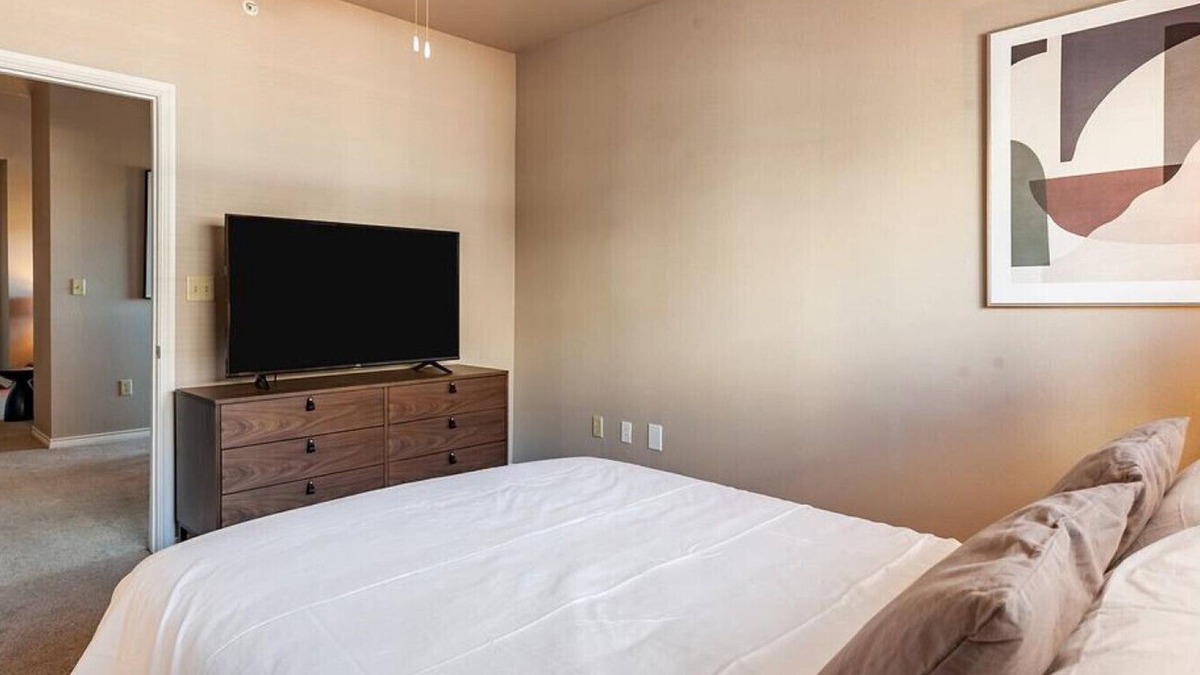 Bentonville Apartment | Landing at The Glen at Polo Park - 1 Bedroom in Downtown Bentonville