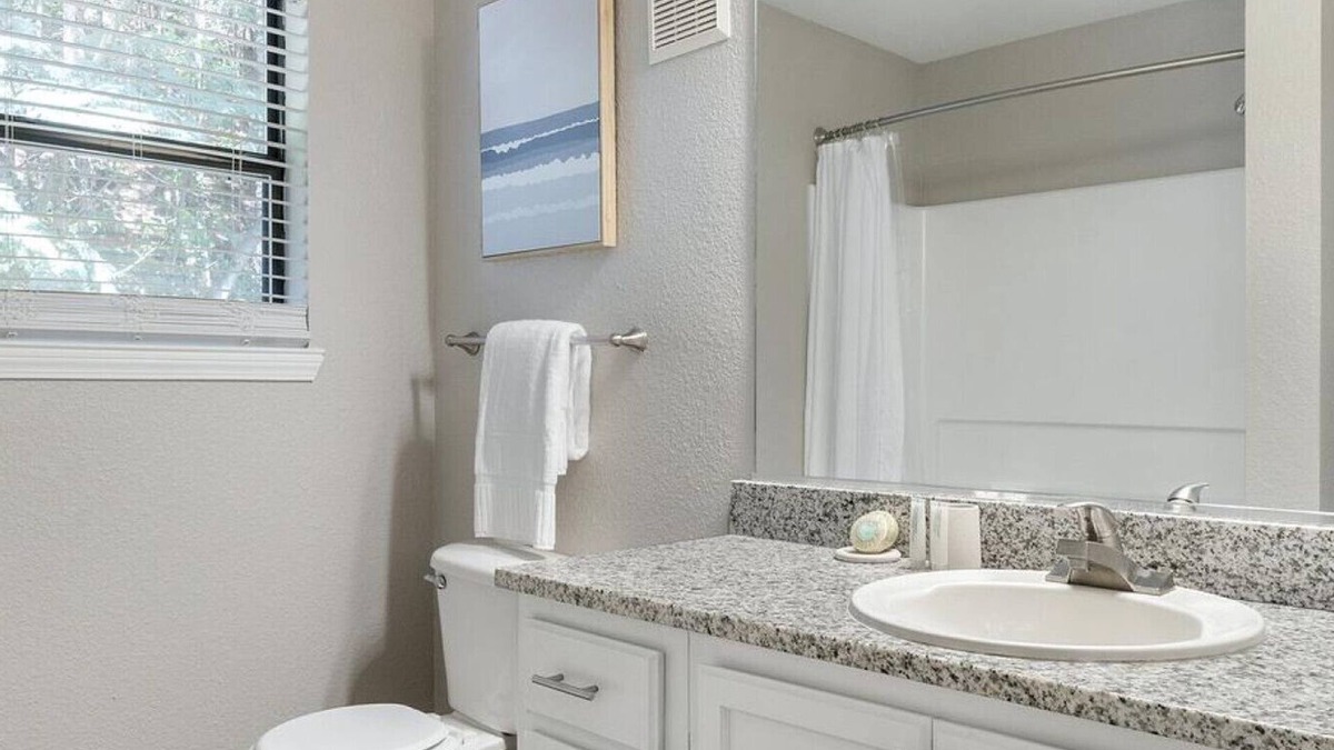 Ithaca Apartment | Landing at The Ithacan Residences - Studio in Downtown Ithaca