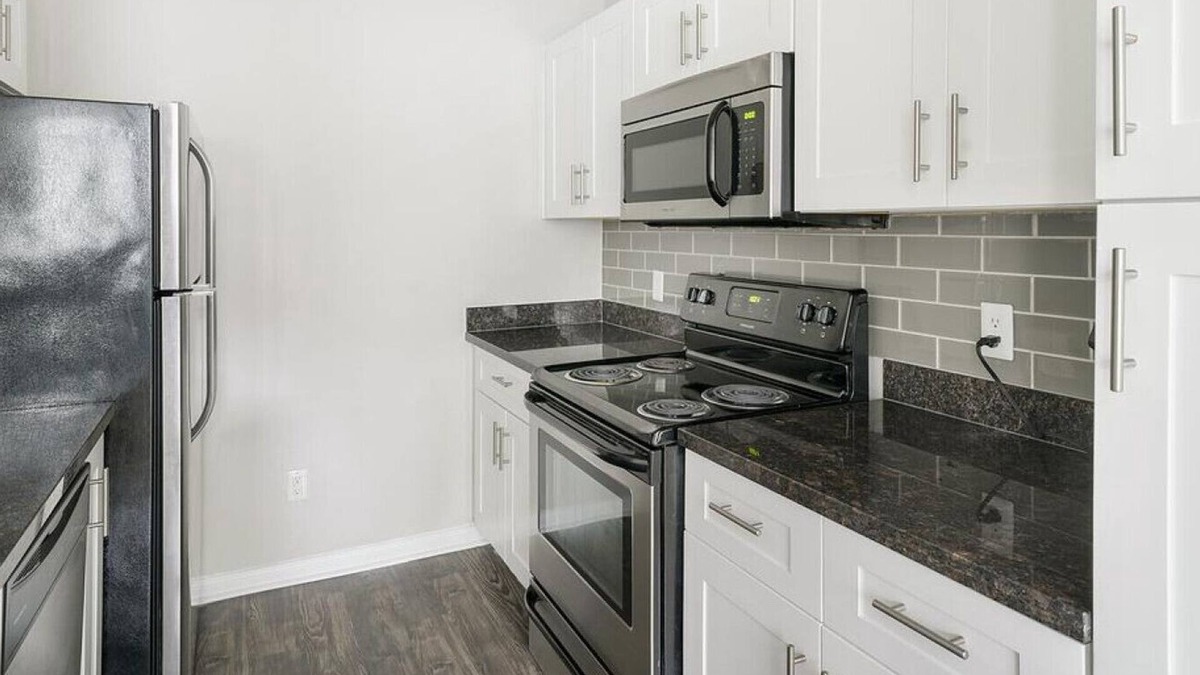 Briarforest Apartment | Landing at The Milano - 2 Bedrooms in Briar Forest