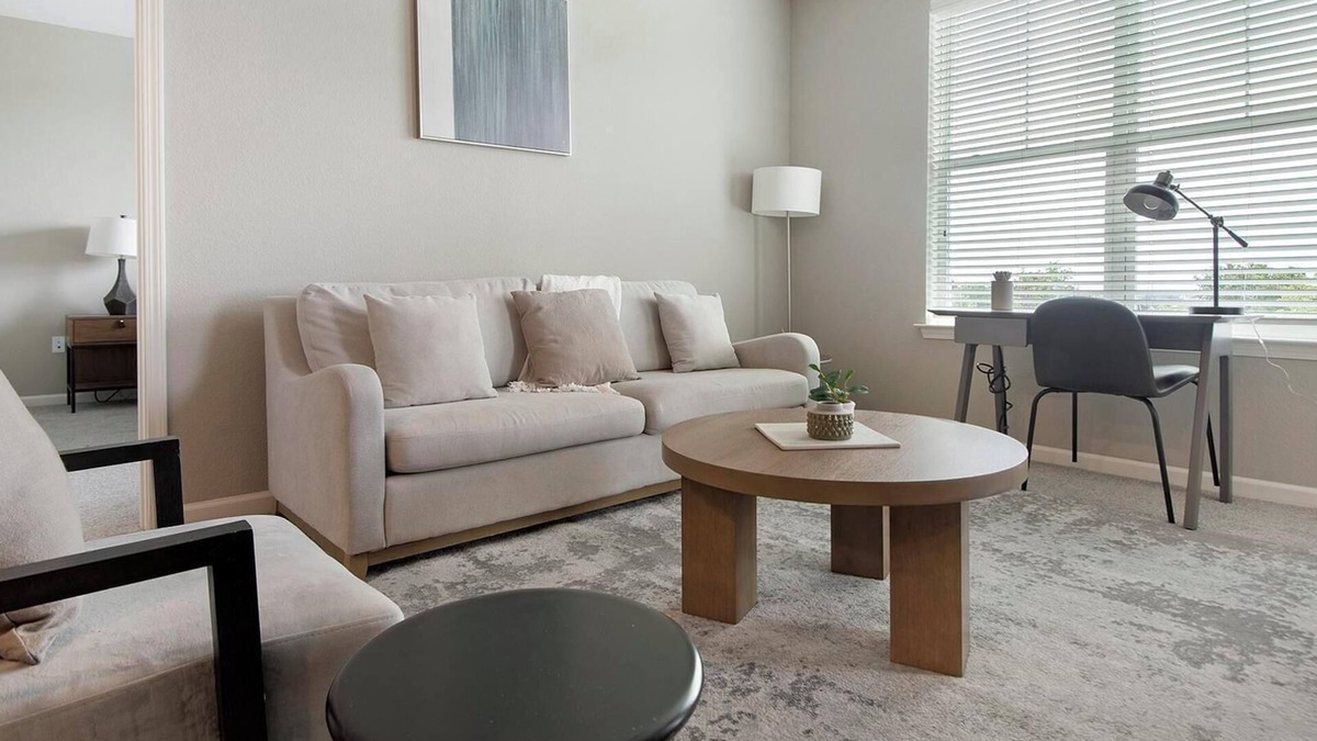 Chesterfield Apartment | Landing at The Parq at Chesterfield - 2 Bedroom.