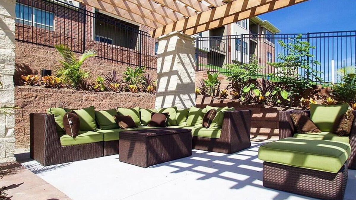 Papillion Apartment | Landing at Tuscany Apartments - 1 Bedroom in Downtown La Vista