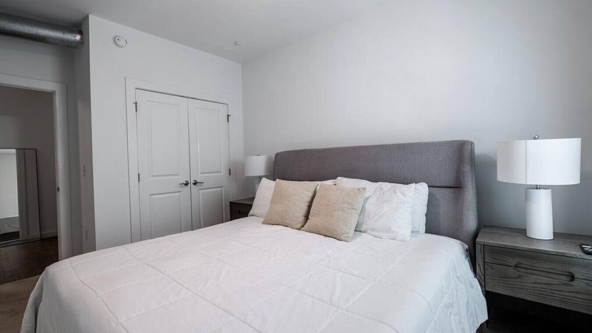 Church Hill Apartment | Landing at Vida East - 1 Bedroom in Church Hill