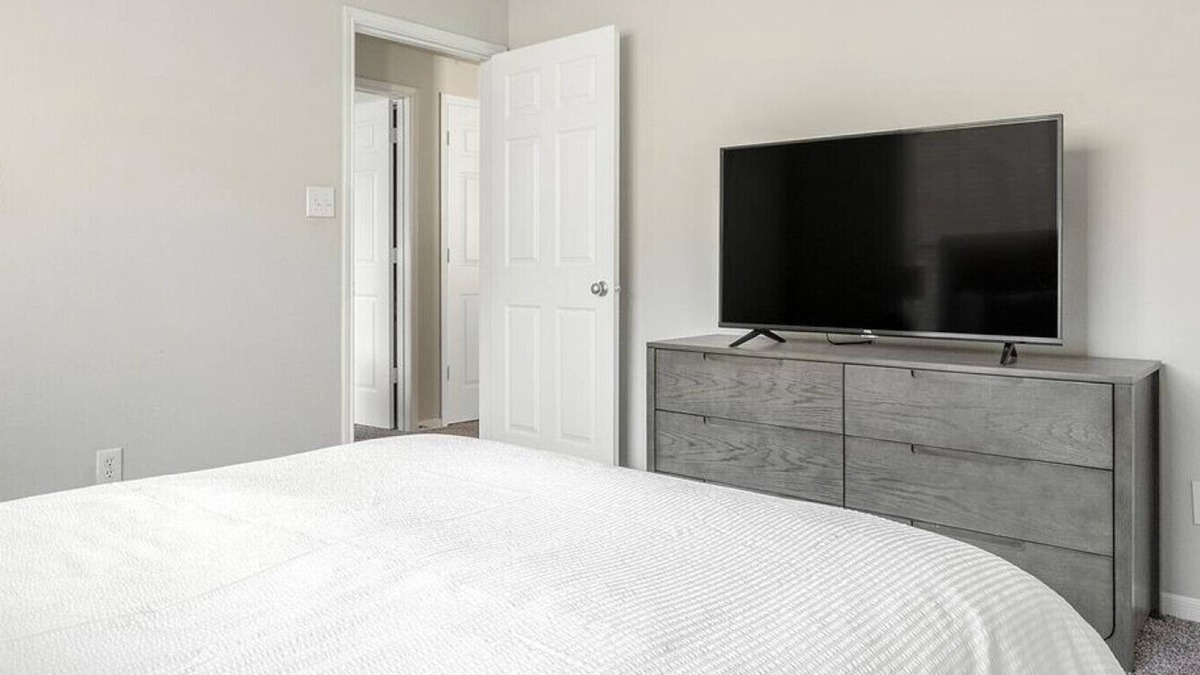 Alden Bridge Apartment | Landing at Whispering Pines Ranch - 3 Bedrooms in Alden Bridge