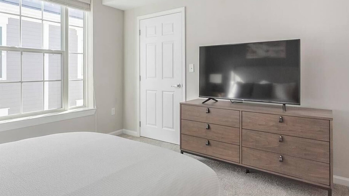 Midlothian Apartment | Landing at Winterfield at Midlothian Apartments - 2 Bedrooms in Downtown Midlothian