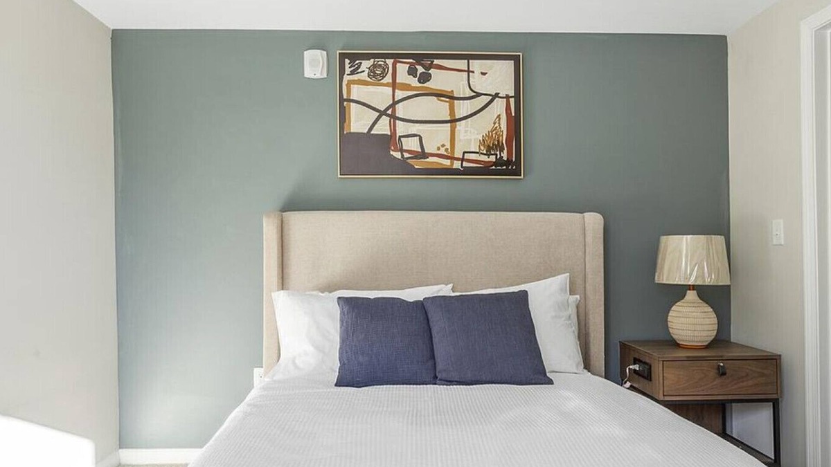 Midlothian Apartment | Landing at Winterfield at Midlothian Apartments - 1 Bedroom in Downtown Midlothian