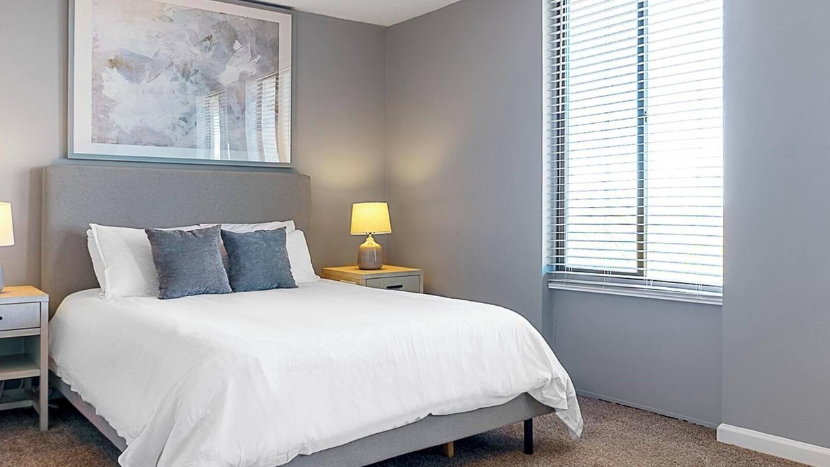 Fort Wayne Apartment | Landing | Beautiful 1BD, Gym, Pool