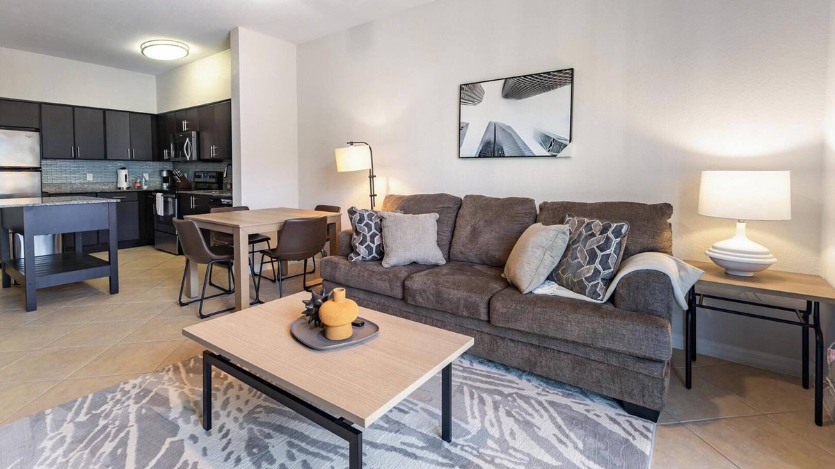 Miramar Apartment | Landing | Beautiful 1BD, Gym, Clubhouse