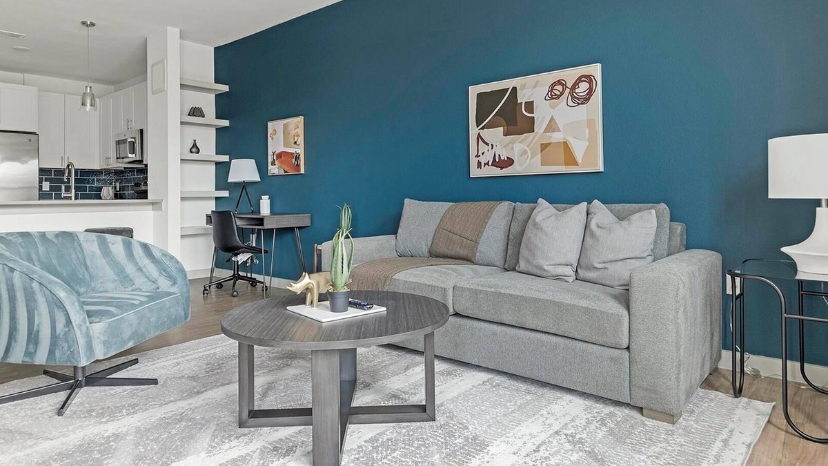 MLK Apartment | Landing | Chic 1BD, Courtyard, Gym