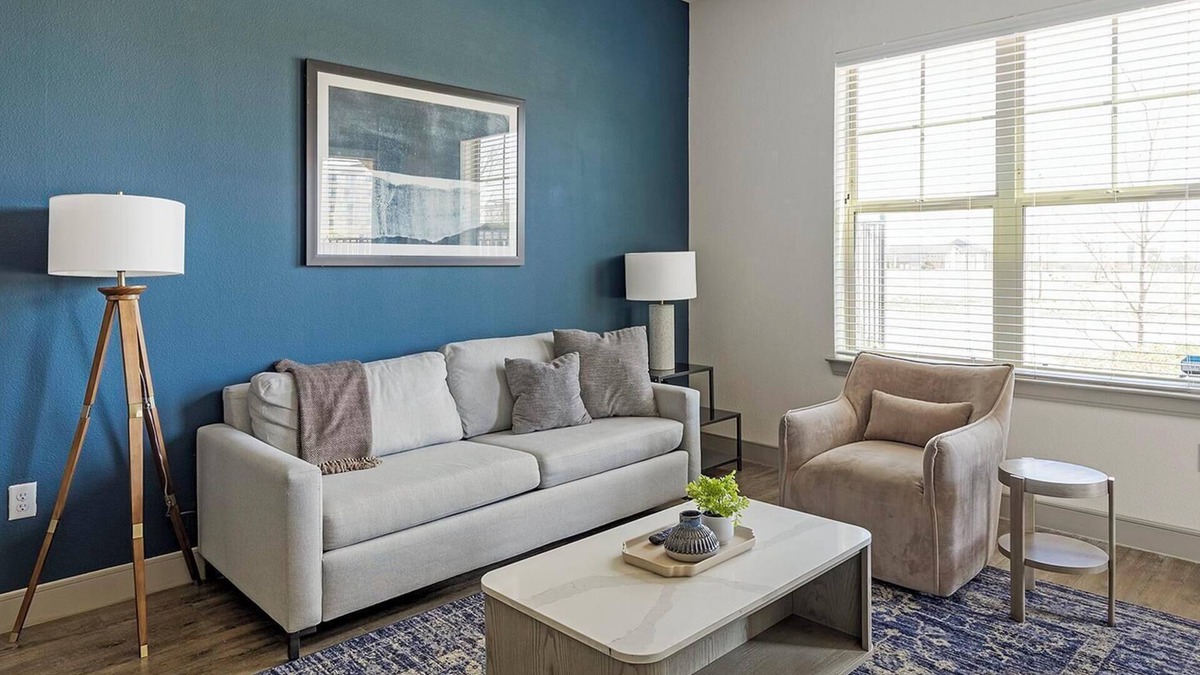Denton Apartment | Landing | Chic 1BD, Courtyard, Clubhouse