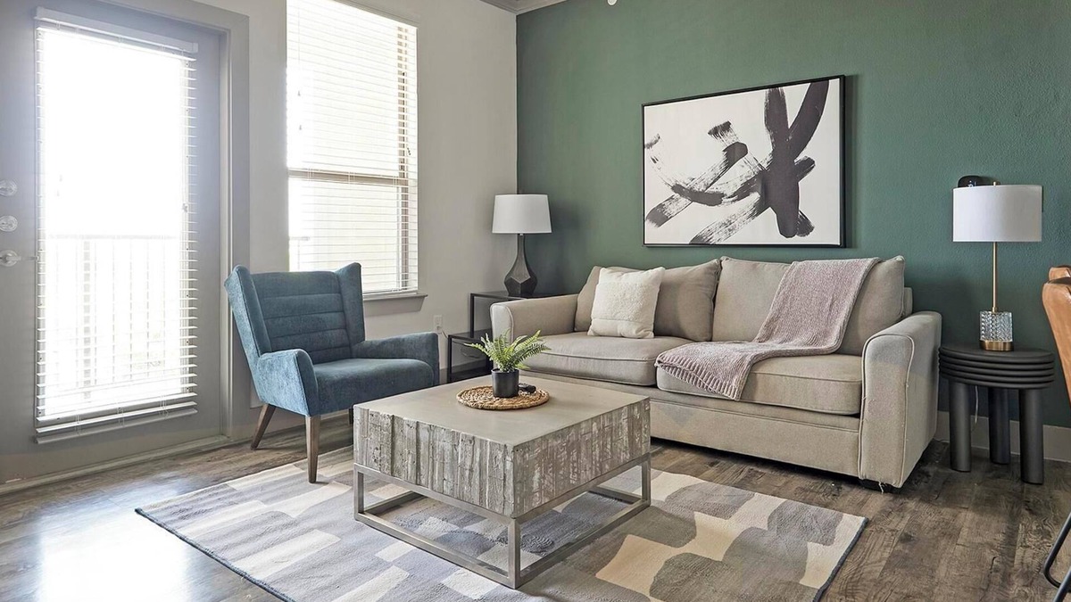 Manor Apartment | Landing | Chic 1BD, Courtyard, Pool