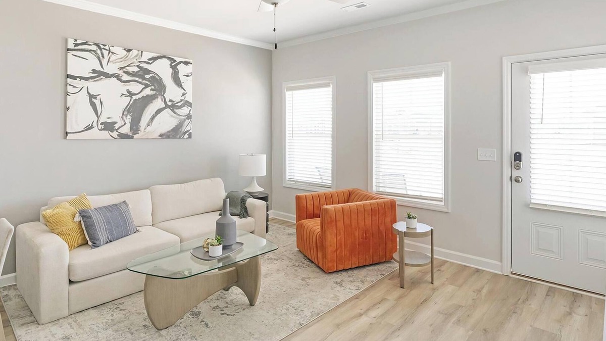Huntsville Apartment | Landing | Incredible 1BD, Courtyard, Pool