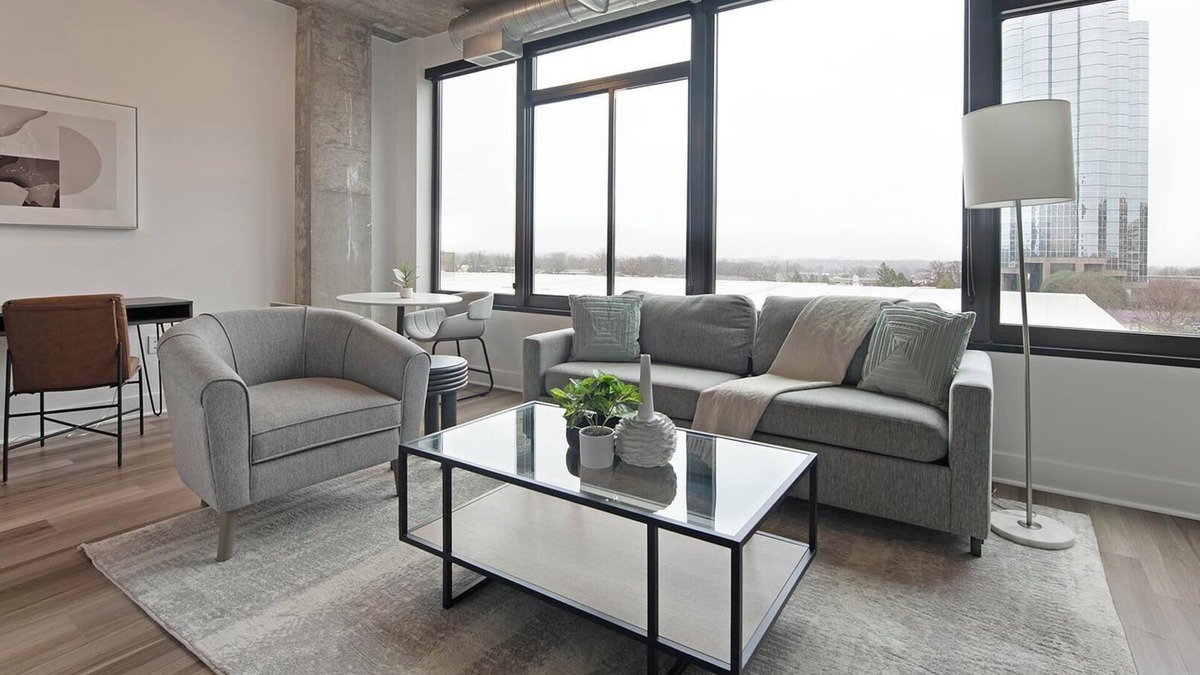 Baileys Crossroads Apartment | Landing | Modern 1BD, Gym, Game Room