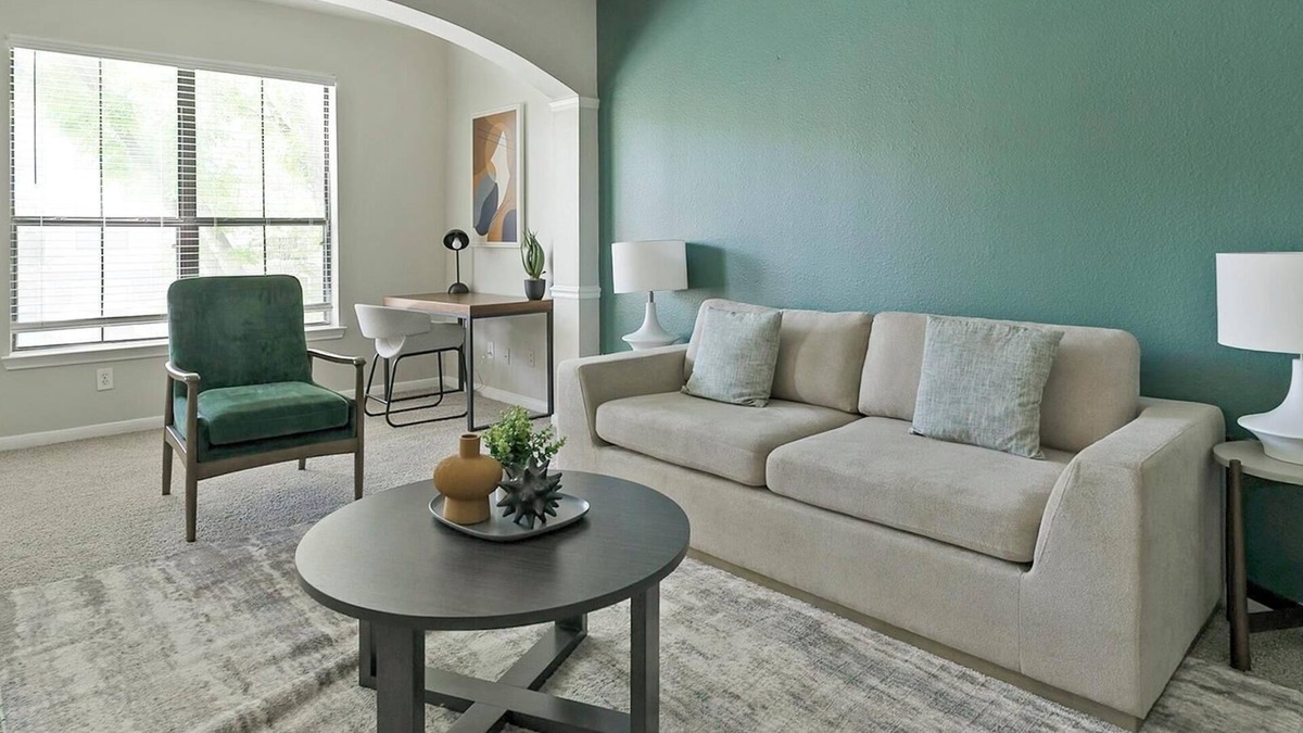 Briarforest Apartment | Landing | Spectacular 1BD, Gym, Pool