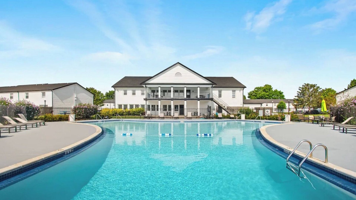 Indianapolis Apartment | Landing | Stunning 1BD, Game Room, Gym