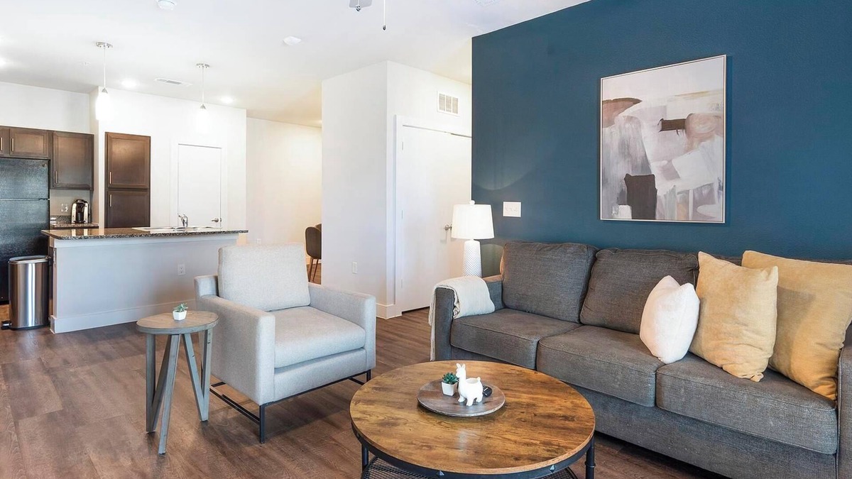 San Antonio Apartment | Landing | Stunning 2BD, Pool, Gym