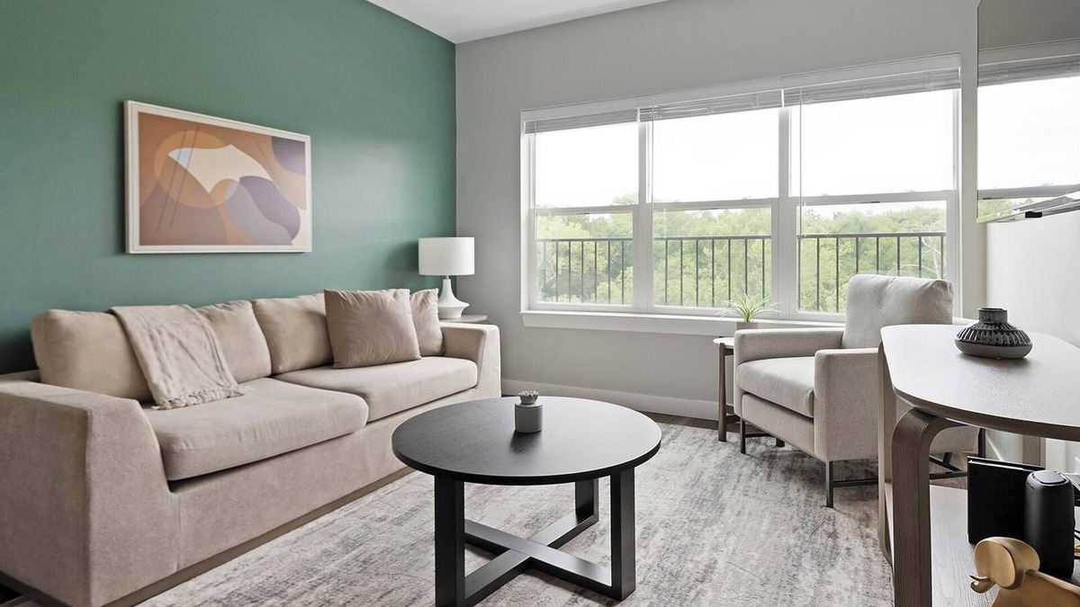 Edwardsville Apartment | Landing | Stylish 1BD, Game Room, Gym