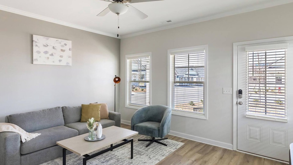 Huntsville Apartment | Landing | Stylish 1BD, Courtyard, Clubhouse