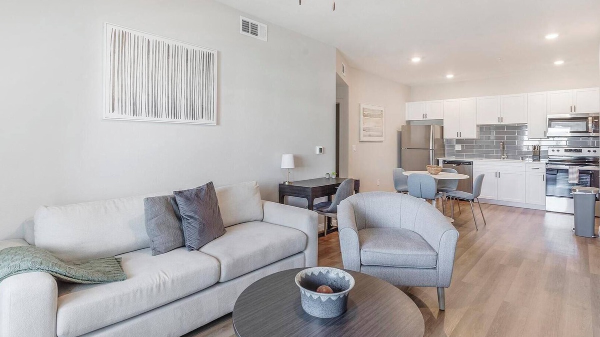 Townsite Apartment | Landing | Stylish 2BD, Rooftop Lounge, Pool