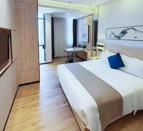 Zengcheng Hotel | Lanfeng Hotel Guangzhou Zengcheng Xintang Station Subway Station Branch