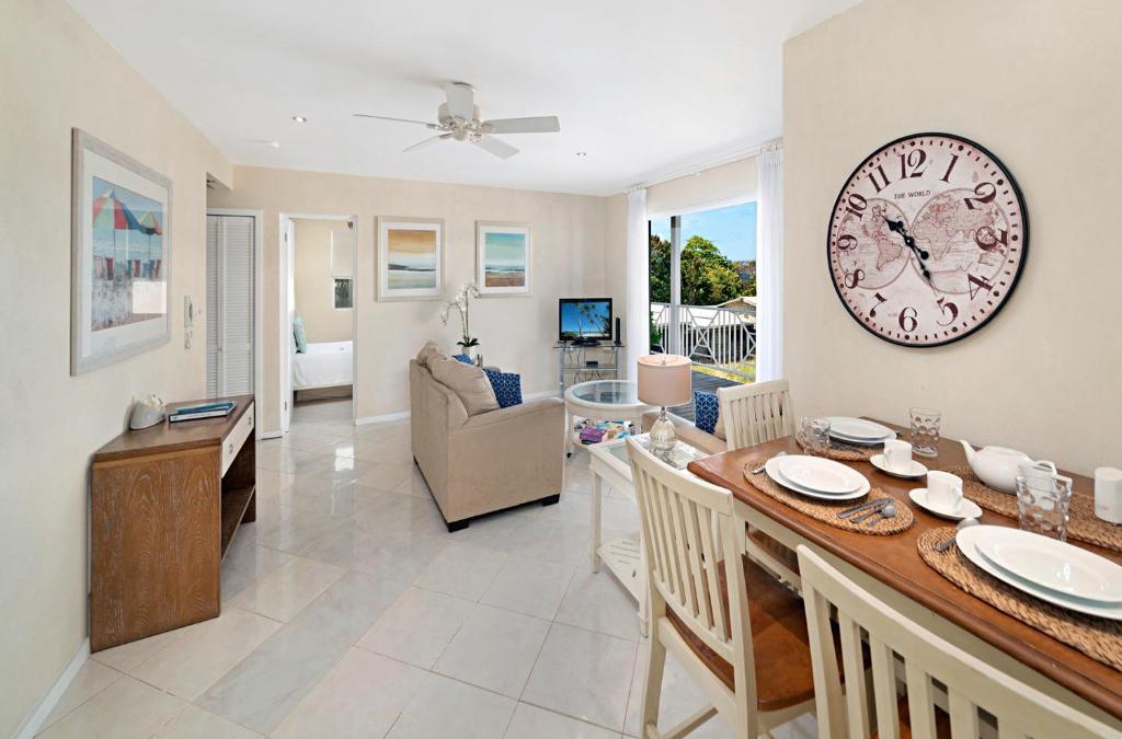 Weston Apartment | Lantana 42