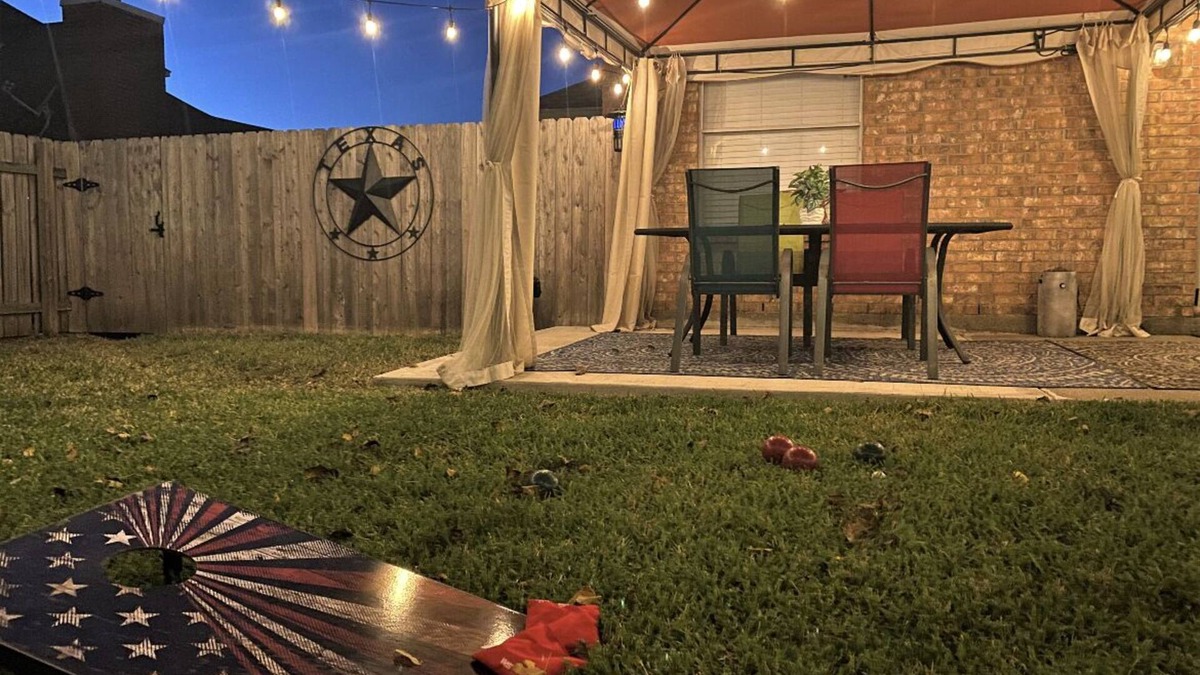 La Porte House | LaPorte Landing-w/Private Hot Tub- Grill & Chill