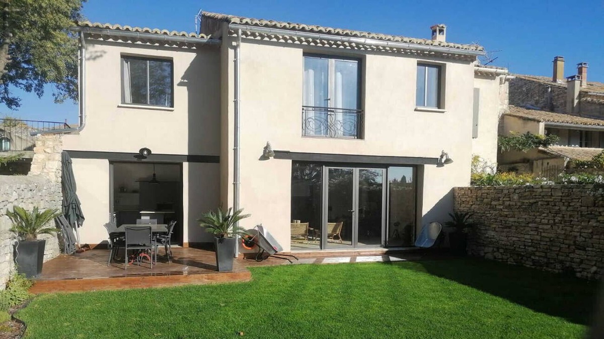 Arpaillargues-et-Aureillac House | Large renovated and tastefully decorated village house, 4 km from Uzès