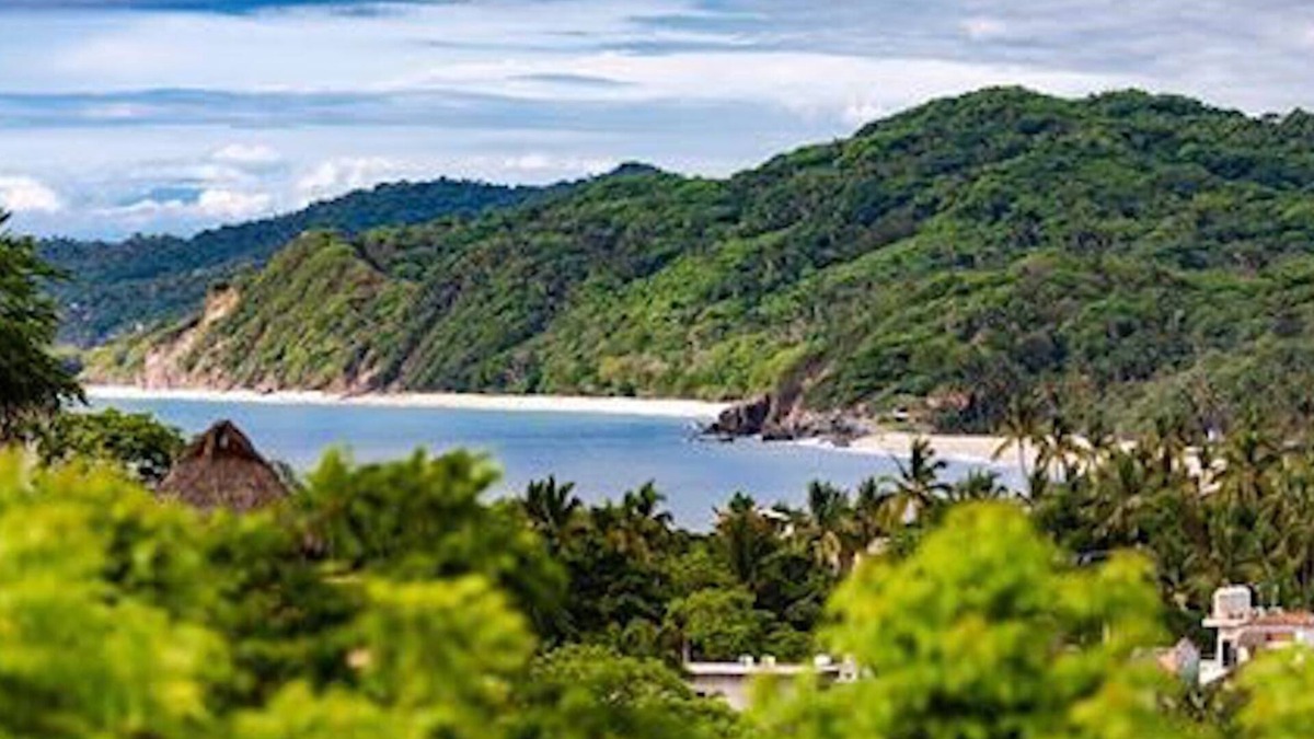 Sayulita Villa | Large 1&2/BD Private Villas, Ocean Views, Lovely Pool, Ideal Location