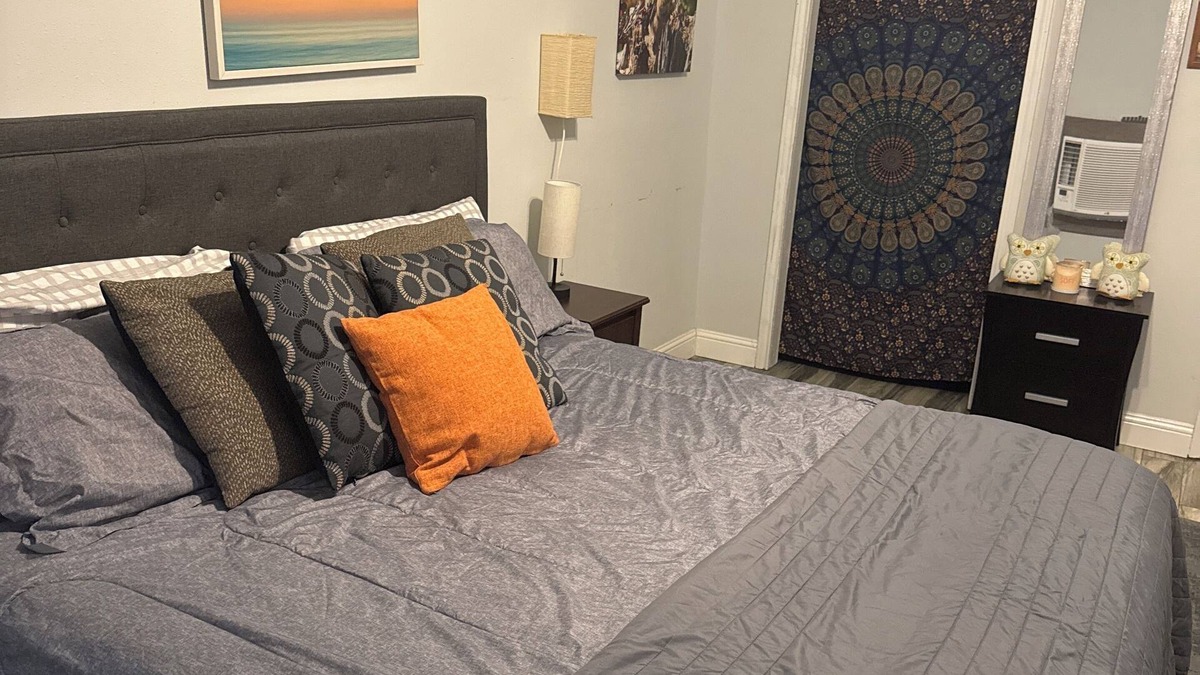 Pasadena Apartment | Large 1 bedroom house. Covered parking in a safe area. WiFi. Tv in every room!
