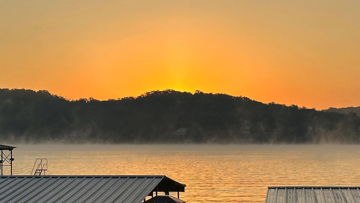 Gibson Point House | Large 2 bedroom, 2 bath cabin on the water sleeps 6.