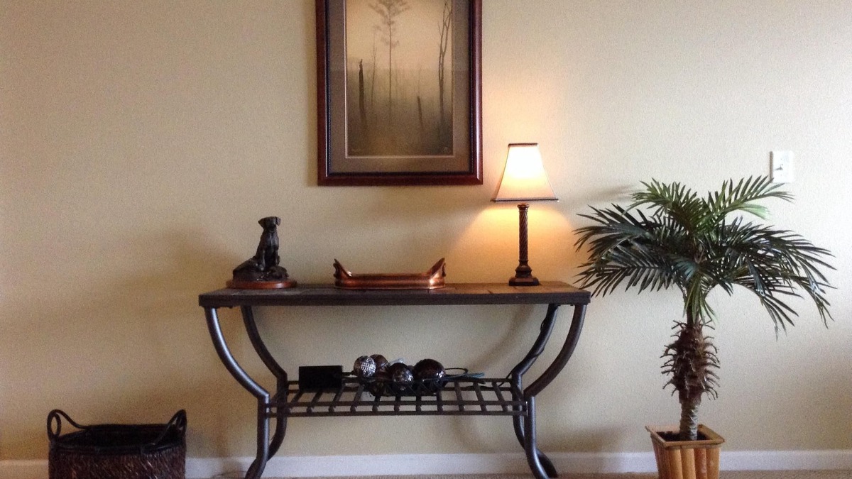 Kaiser Condo | Large 2 BR, 2 full bath Lake view condo at Park Place at the Lake