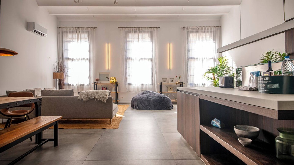 El Parc i la Llacuna del Poblenou Apartment | Large 5 Bedrooms Apartment in Poblenou - You Stylish