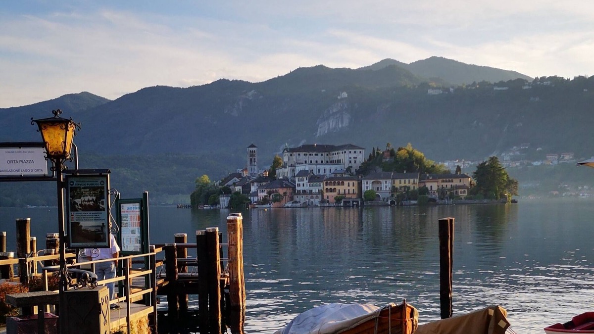 San Maurizio d'Opaglio Apartment | LARGE AND BRIGHT ACCOMMODATION LAKE ORTA