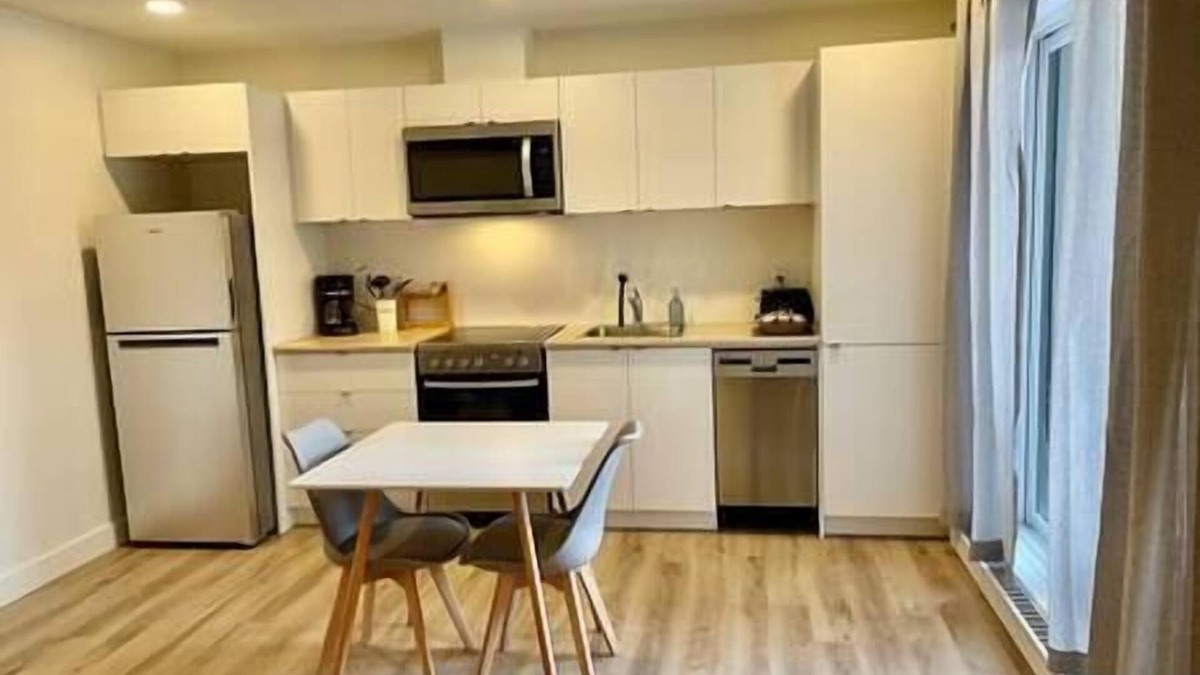 Cite-Universitaire Apartment | Large all-inclusive studio