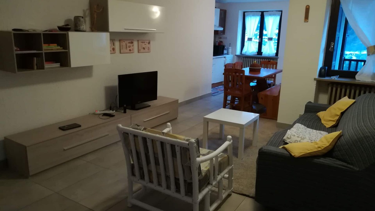 Morgex Apartment | Large and bright three-room apartment