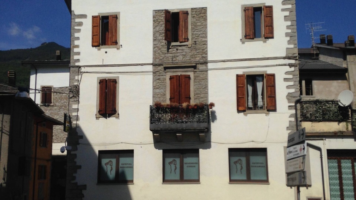 Fanano House | Large and central attic in Fanano